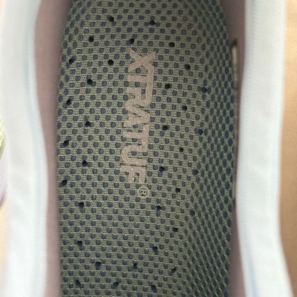 XTRATUF White and Mint Ankle Boots - Picture 7 of 8